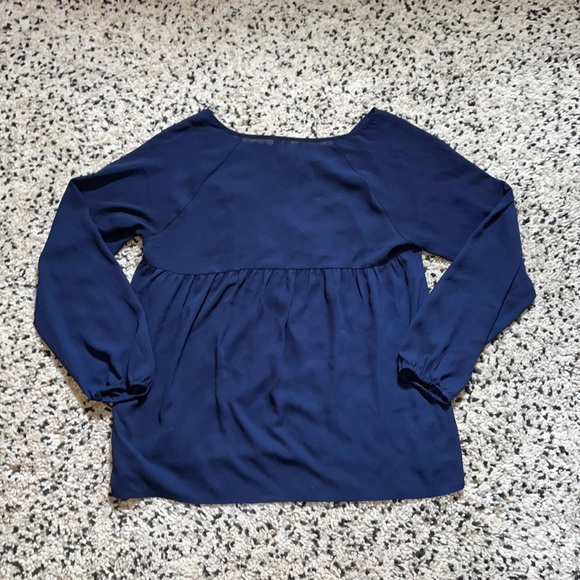 Large long sleeve navy blue blouse - Picture 3 of 5